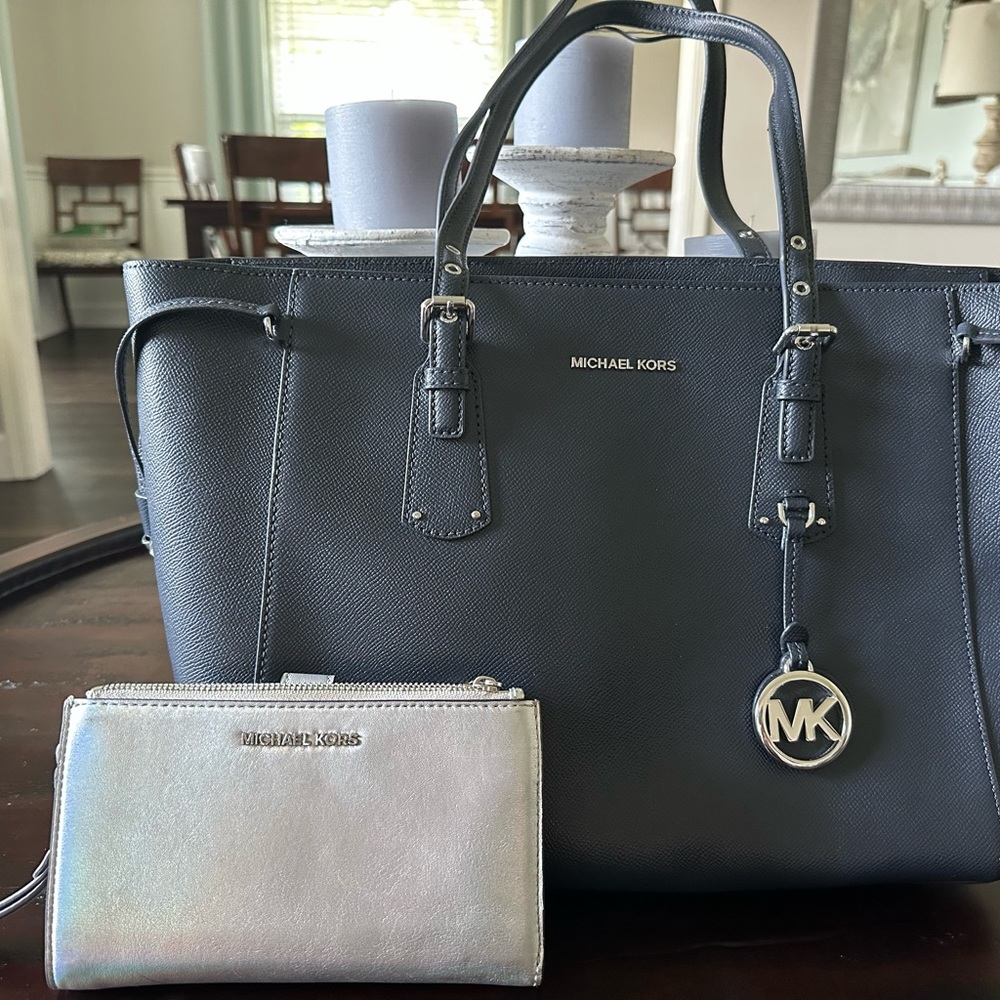 Michael Kors Laptop Tote & Wallet